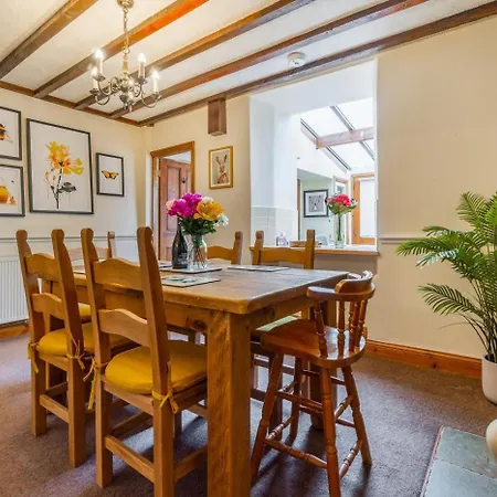 3 Bed In Oc-lr087 度假居